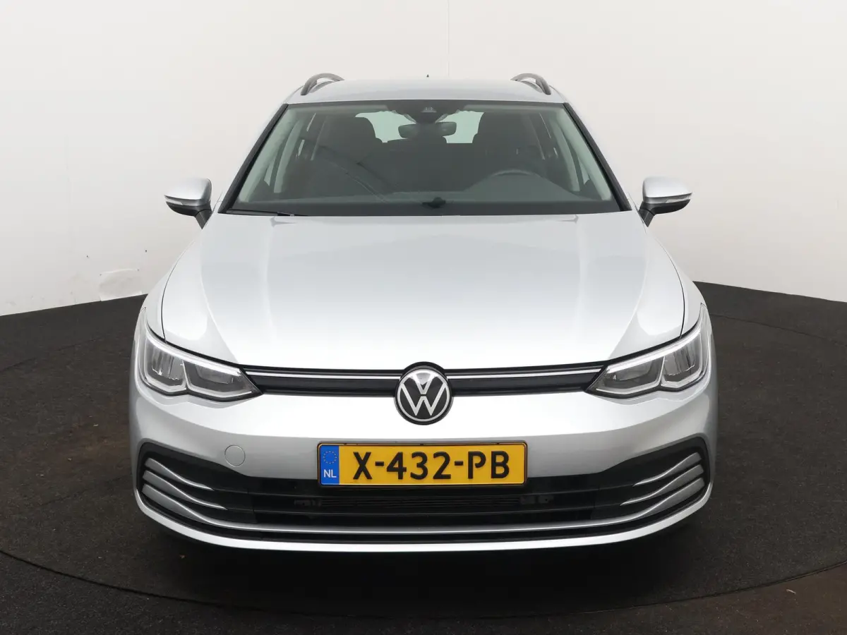 1.5 TSI Life Business 131 PK | Navigatie | Apple Carplay | Trekhaak | Ergo-Active Bestuurdersstoel | Adaptive Cruise Control | Parkeersensoren | Sfeerverlichting |