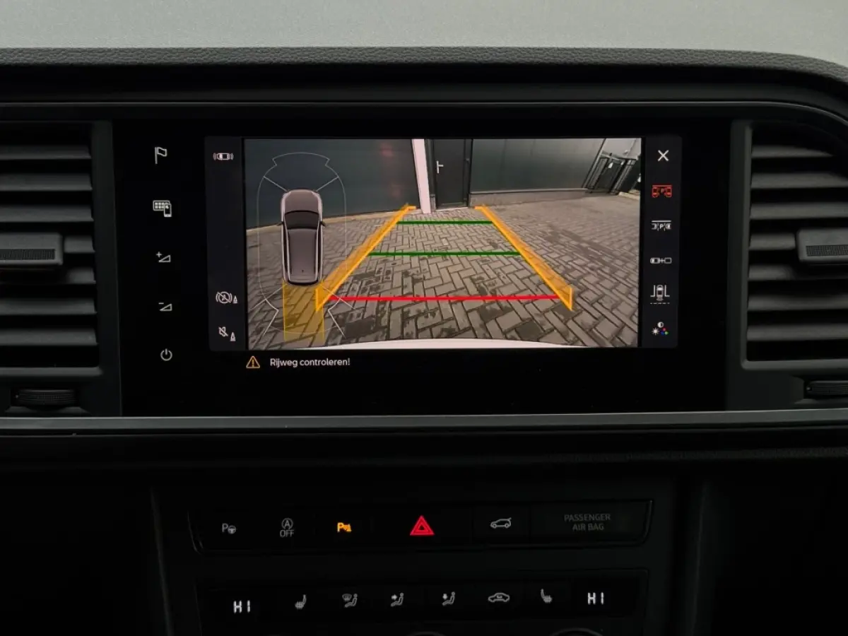 1.5 TSI FR Bns Int. VIRTAUL CAMERA LEDER LED SPORTVELGEN