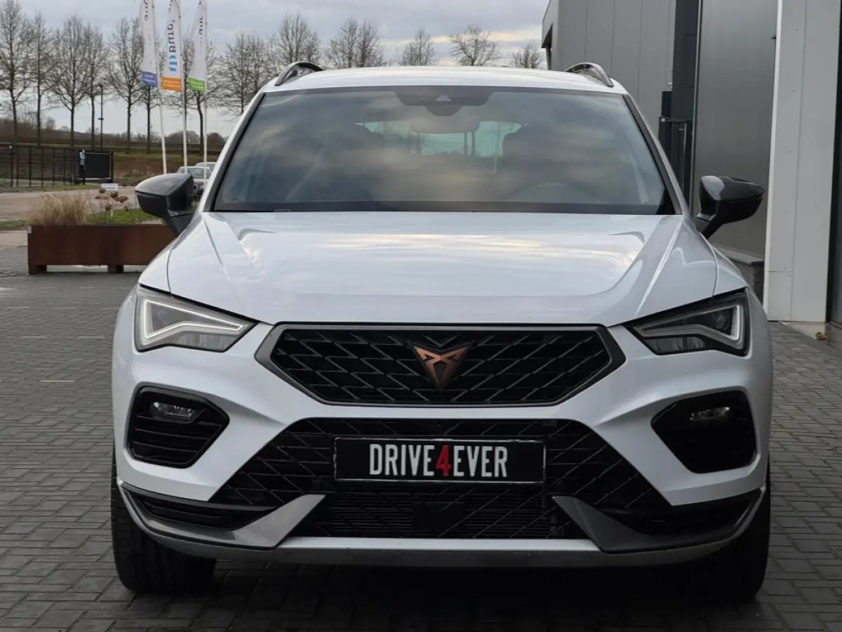 1.5 TSI FR Bns Int. VIRTAUL CAMERA LEDER LED SPORTVELGEN