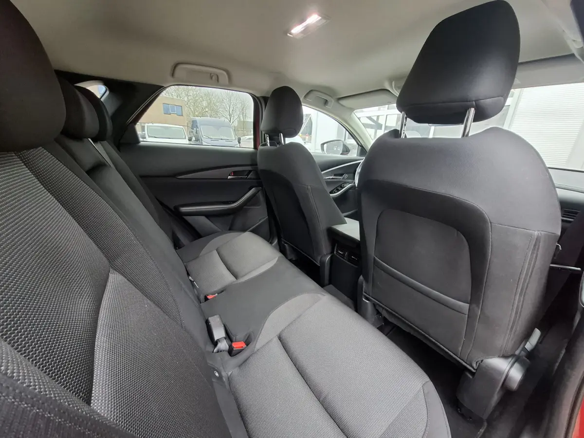 2.0 e-SkyActiv-G M Hybrid Homura | Navigatie/Android/Apple Carplay | Achteruitrij Camera | Voorstoelen Verwarmd | Head-up display | Voorstoelen verwarmd | Cruise Control Adaptief | LM Velgen