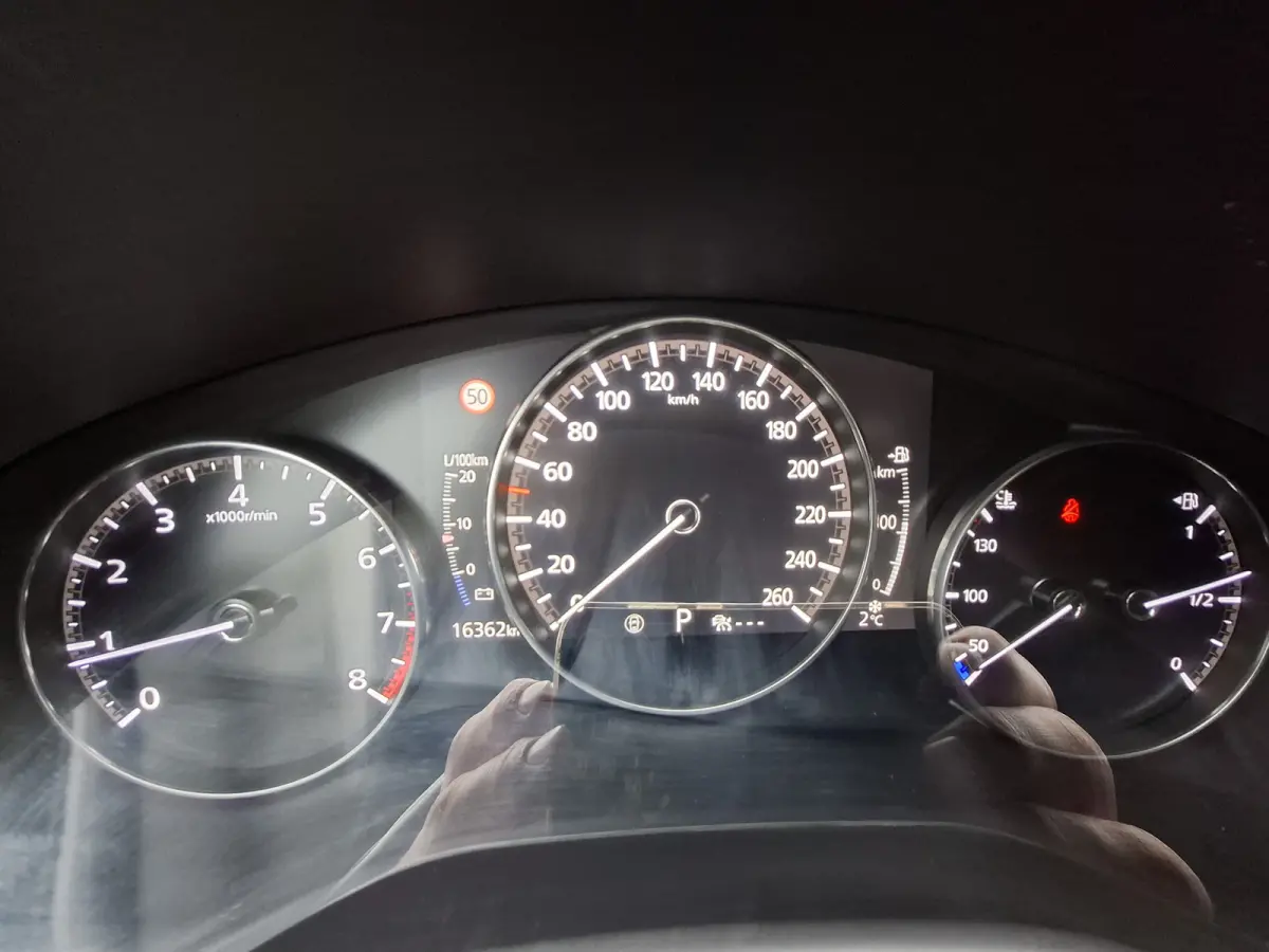 2.0 e-SkyActiv-G M Hybrid Homura | Navigatie/Android/Apple Carplay | Achteruitrij Camera | Voorstoelen Verwarmd | Head-up display | Voorstoelen verwarmd | Cruise Control Adaptief | LM Velgen