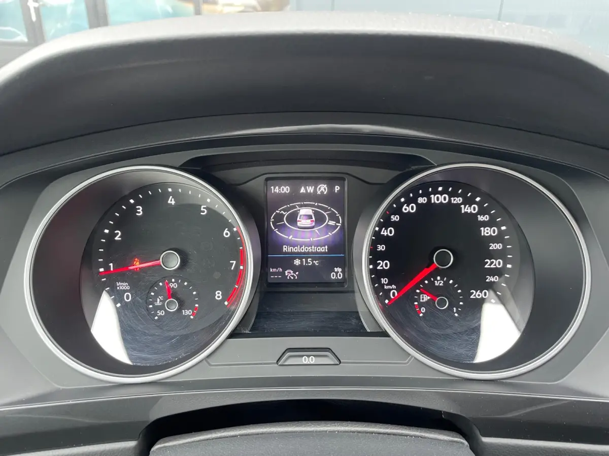 1.5 TSI Life NL.Auto/Trekhaak/Facelift/150Pk/Carplay/Adaptive Cruise/Full Led/1Ste Eigenaar/Dealer onderhouden