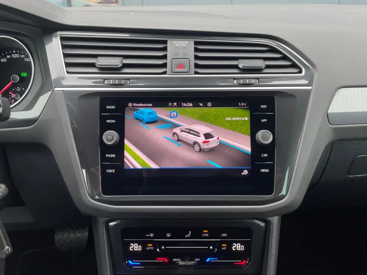 1.5 TSI Life NL.Auto/Trekhaak/Facelift/150Pk/Carplay/Adaptive Cruise/Full Led/1Ste Eigenaar/Dealer onderhouden