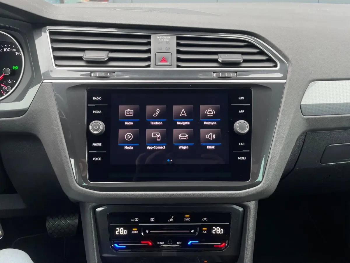 1.5 TSI Life NL.Auto/Trekhaak/Facelift/150Pk/Carplay/Adaptive Cruise/Full Led/1Ste Eigenaar/Dealer onderhouden