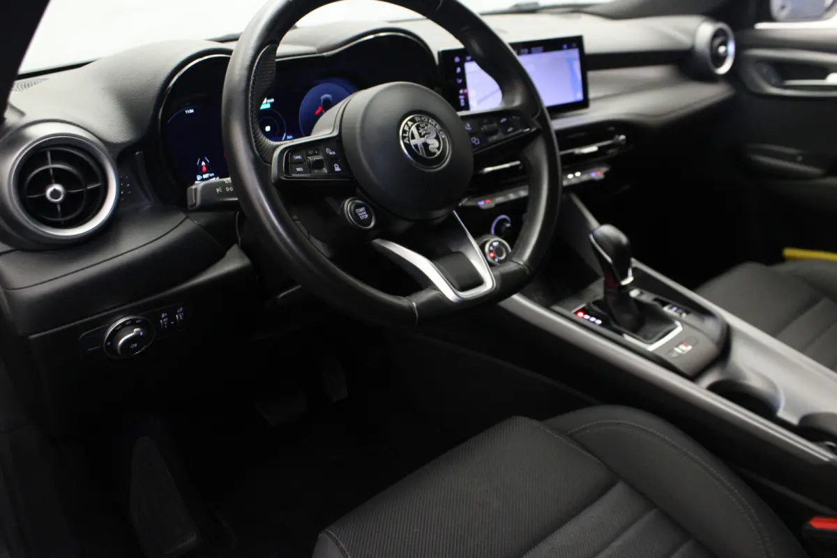 1.5T Hybrid Sprint |Navi|Leder|