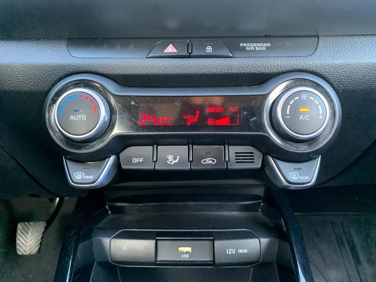 1.0 T-GDi DynamicLine | Climate control | Parkeercamera | Cruise control | Apple Carplay/Android Auto