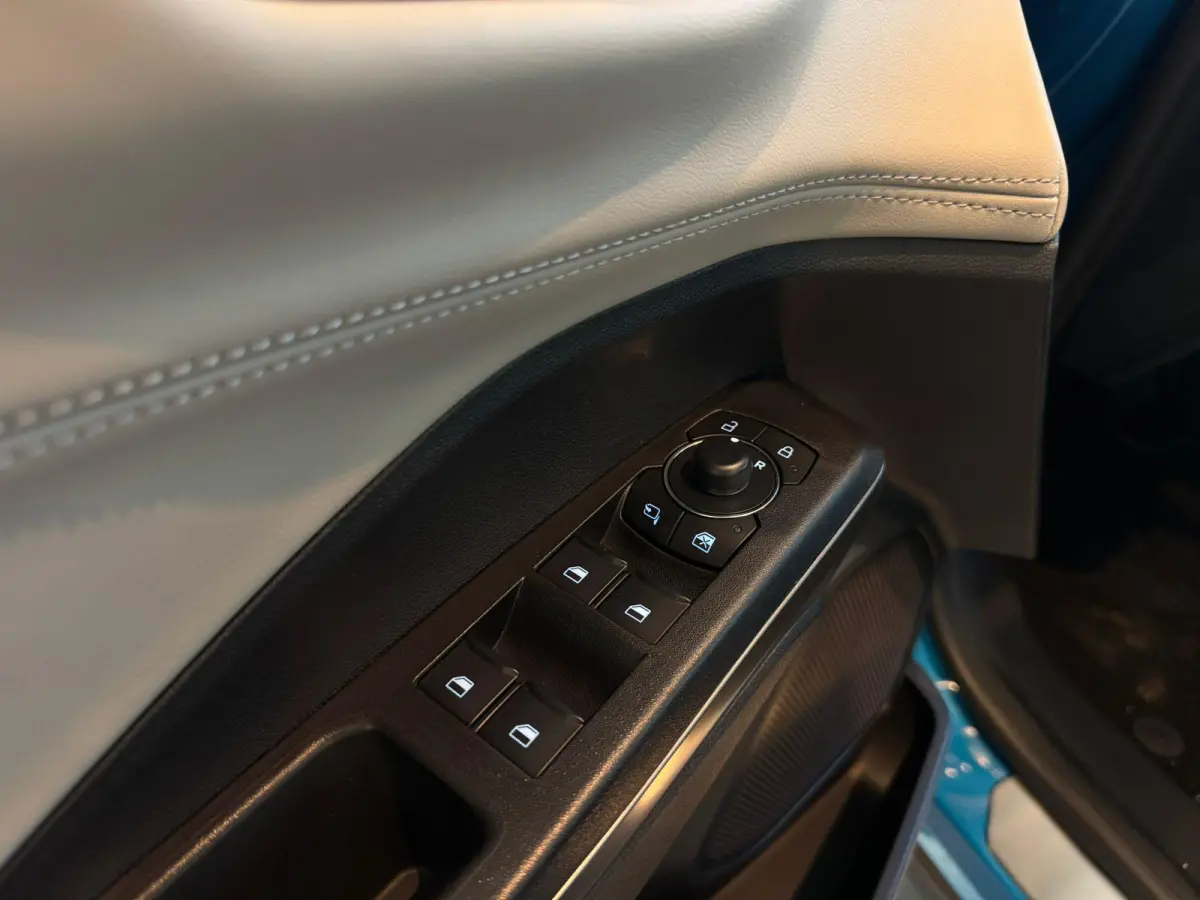 Premium | VOORRAAD! | Driverpack | Winterpack | Pano | 43,6 kWh |