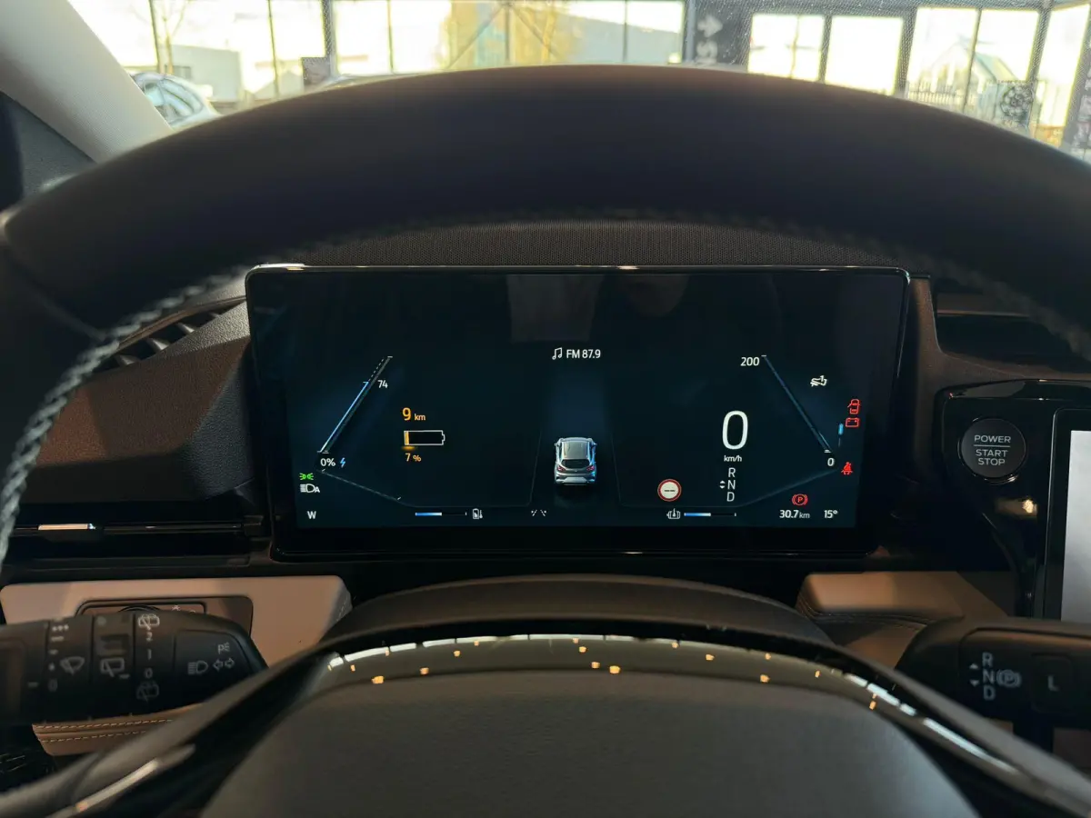 Premium | VOORRAAD! | Driverpack | Winterpack | Pano | 43,6 kWh |