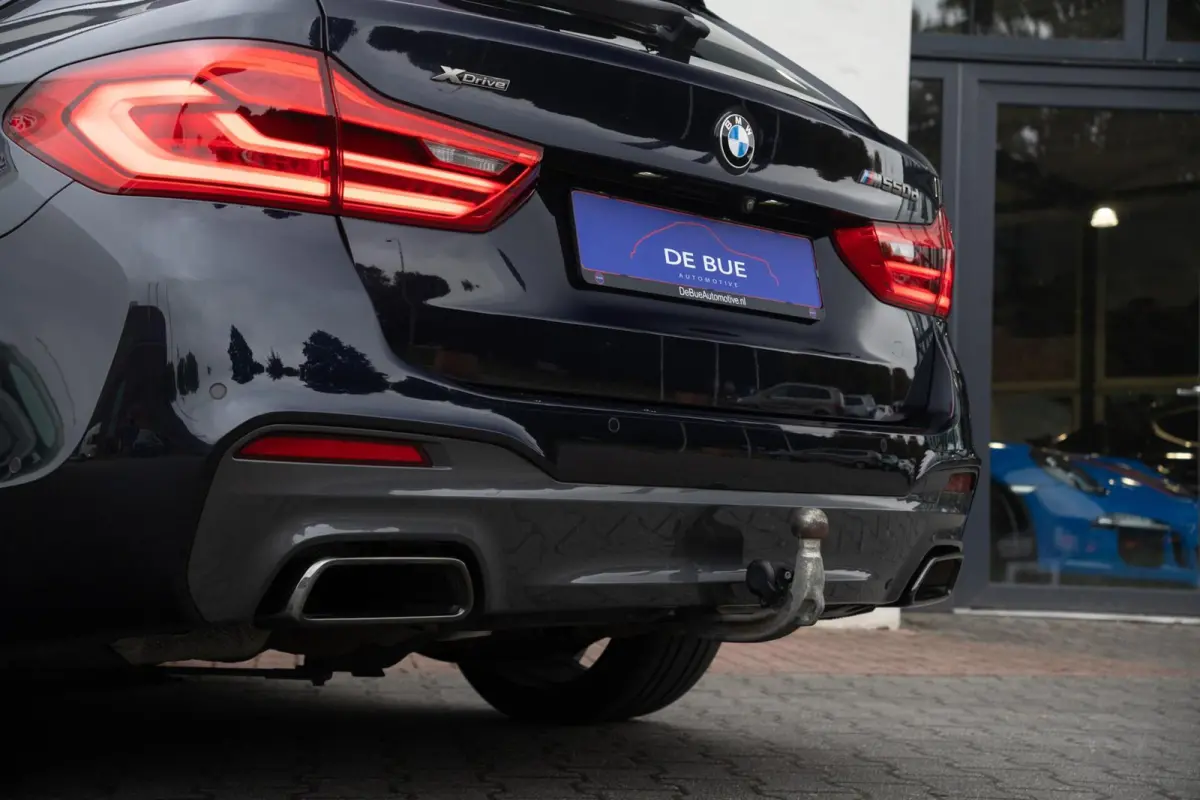 G31 M550d xDrive M-Sport|High Executive|2e Eig|Individual Edition|Trekhaak|4W sturing|Panoramadak|Head Up|Dealer Onderhouden