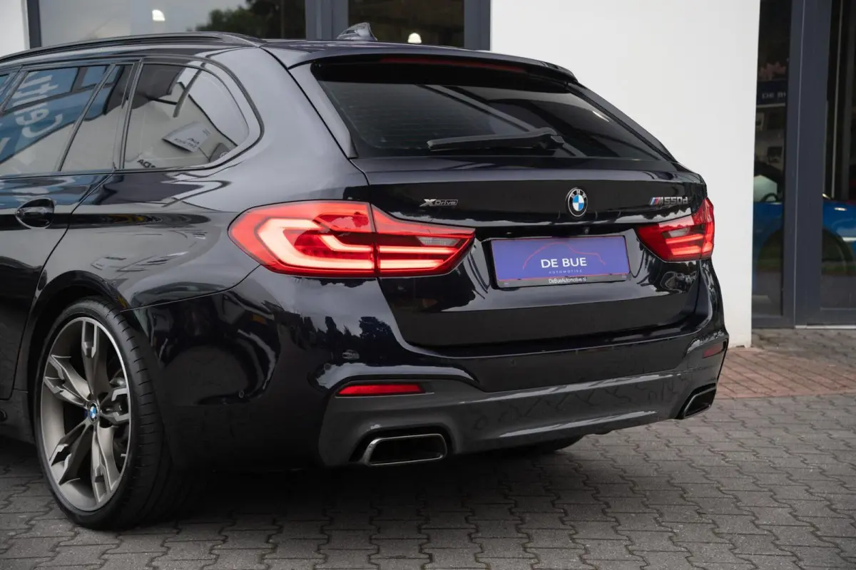G31 M550d xDrive M-Sport|High Executive|2e Eig|Individual Edition|Trekhaak|4W sturing|Panoramadak|Head Up|Dealer Onderhouden