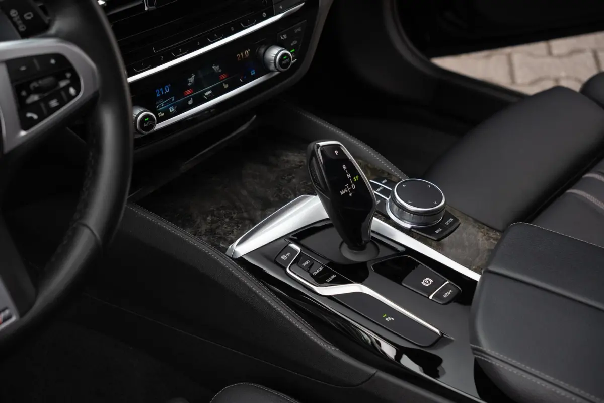 G31 M550d xDrive M-Sport|High Executive|2e Eig|Individual Edition|Trekhaak|4W sturing|Panoramadak|Head Up|Dealer Onderhouden
