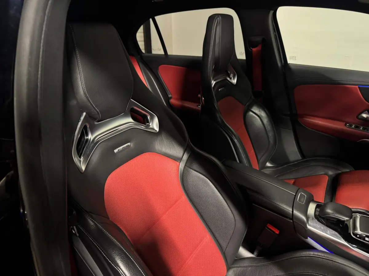 AMG 35 4MATIC Edition 1 PANO KEYLESS CAM