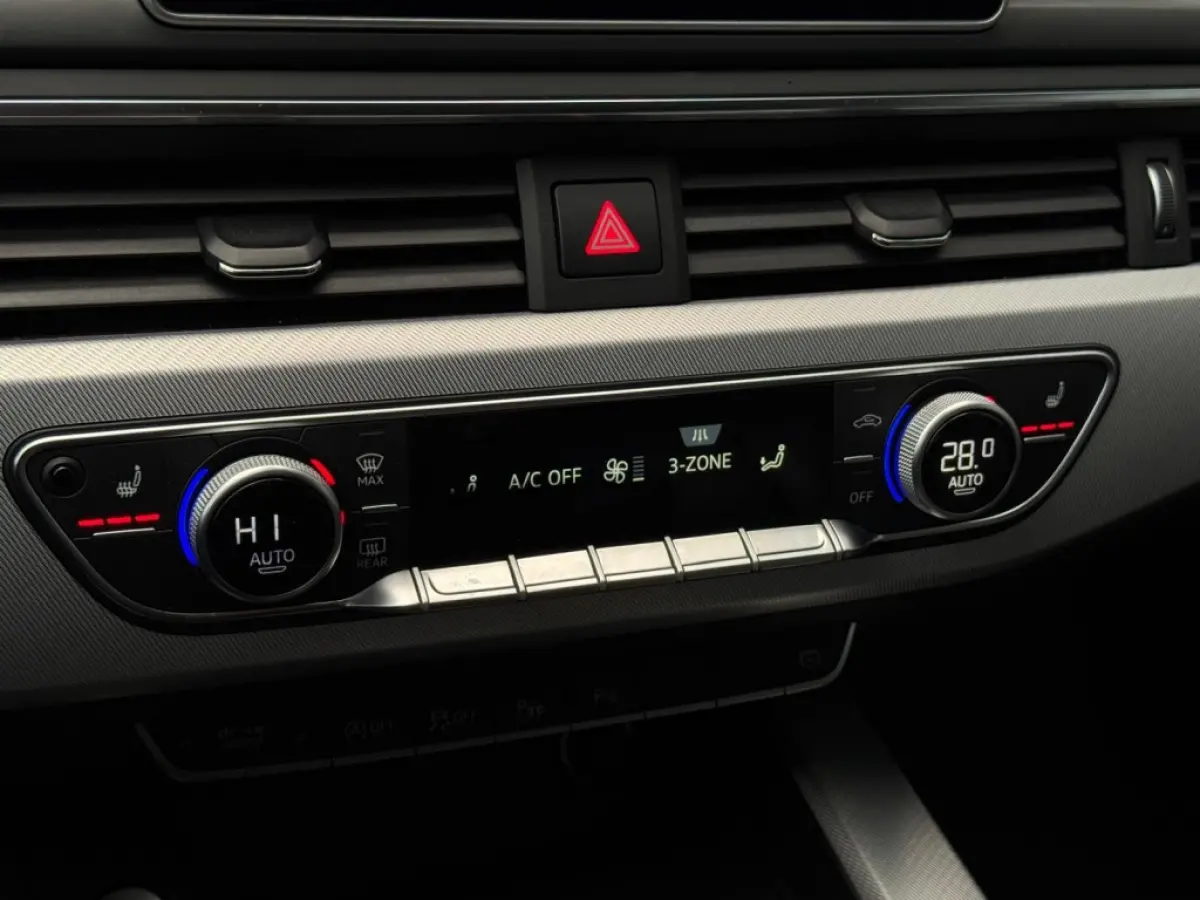 2.0 TFSI Sport PL.S NAVI LEDER LED CR CONTROL PDC CAMERA