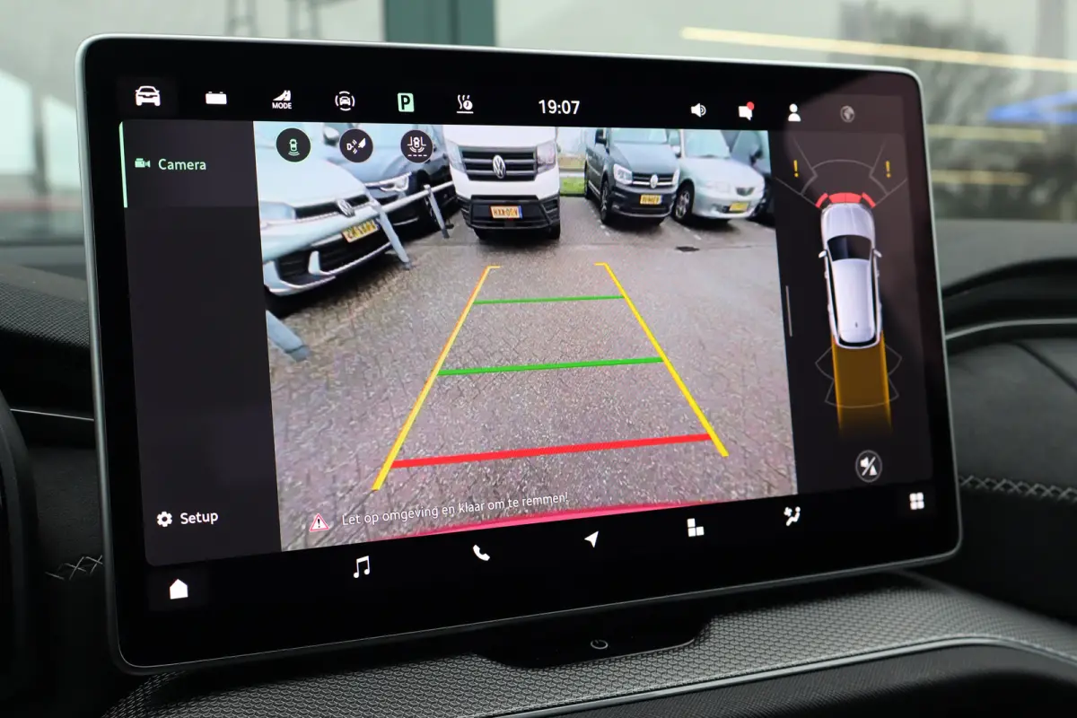 Sportline Business 204PK | Achteruitrijcamera | Crew Protect Assist | Cruise control met speedlimiter