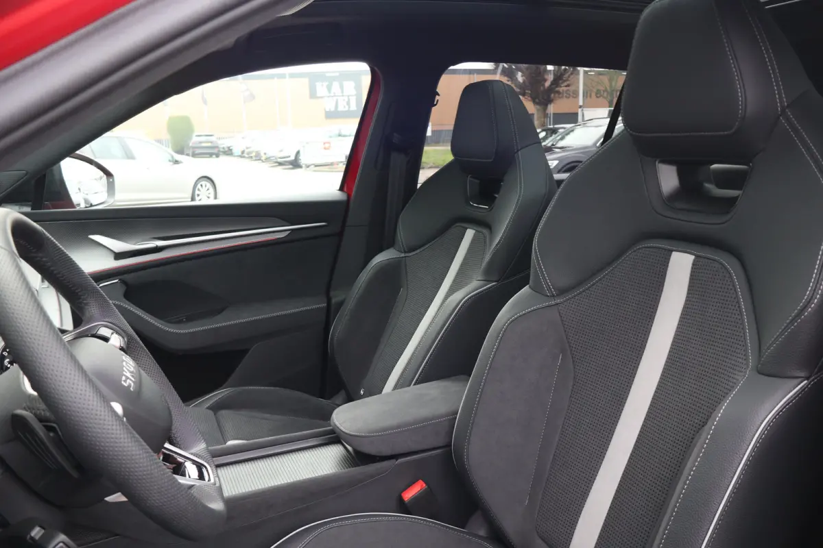 Sportline Business 204PK | Achteruitrijcamera | Crew Protect Assist | Cruise control met speedlimiter