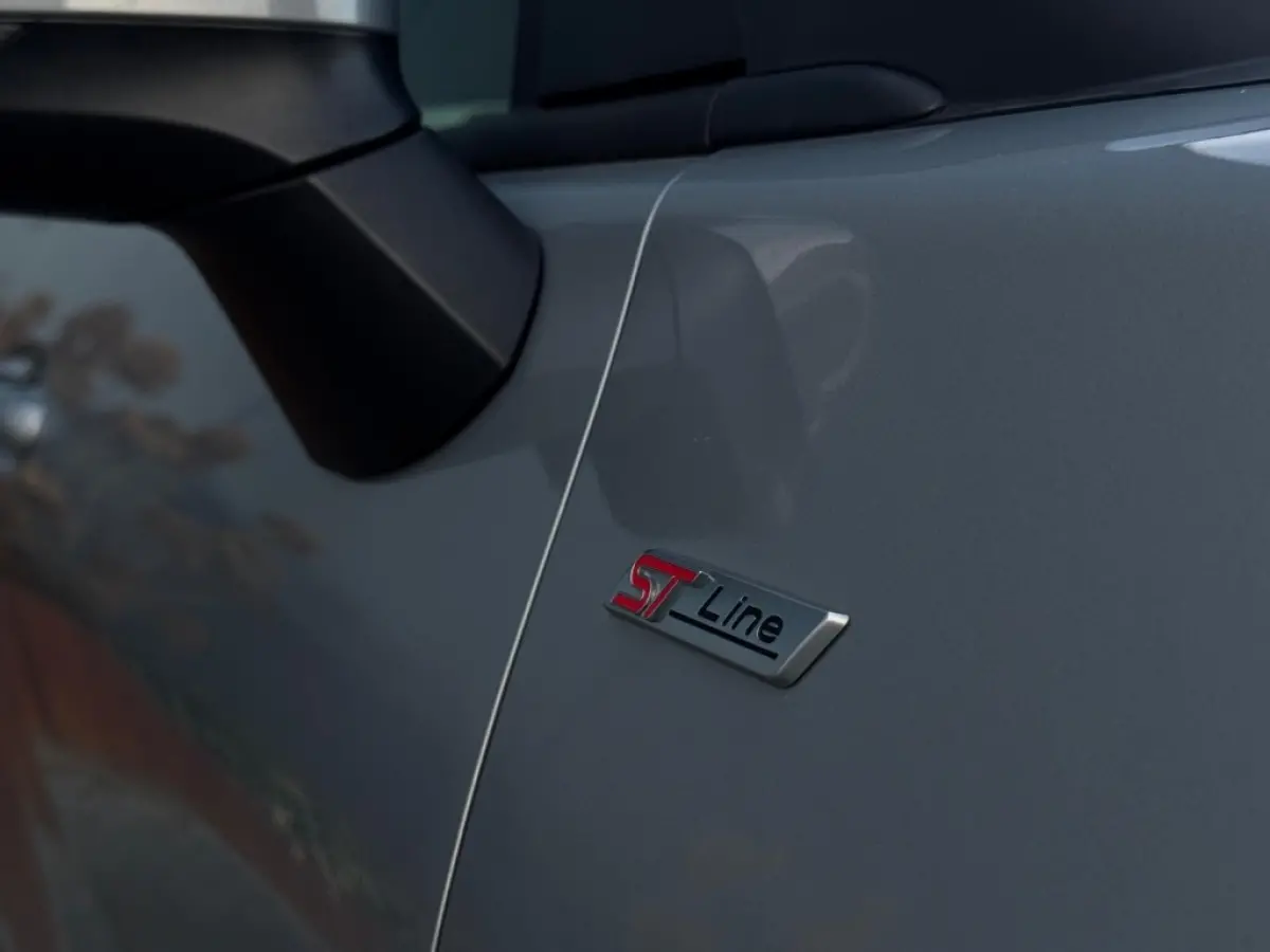 1.0 EB ST-Line M23 FULL PANO NAVI PDC ELEK PAKKET SPORTVELGEN