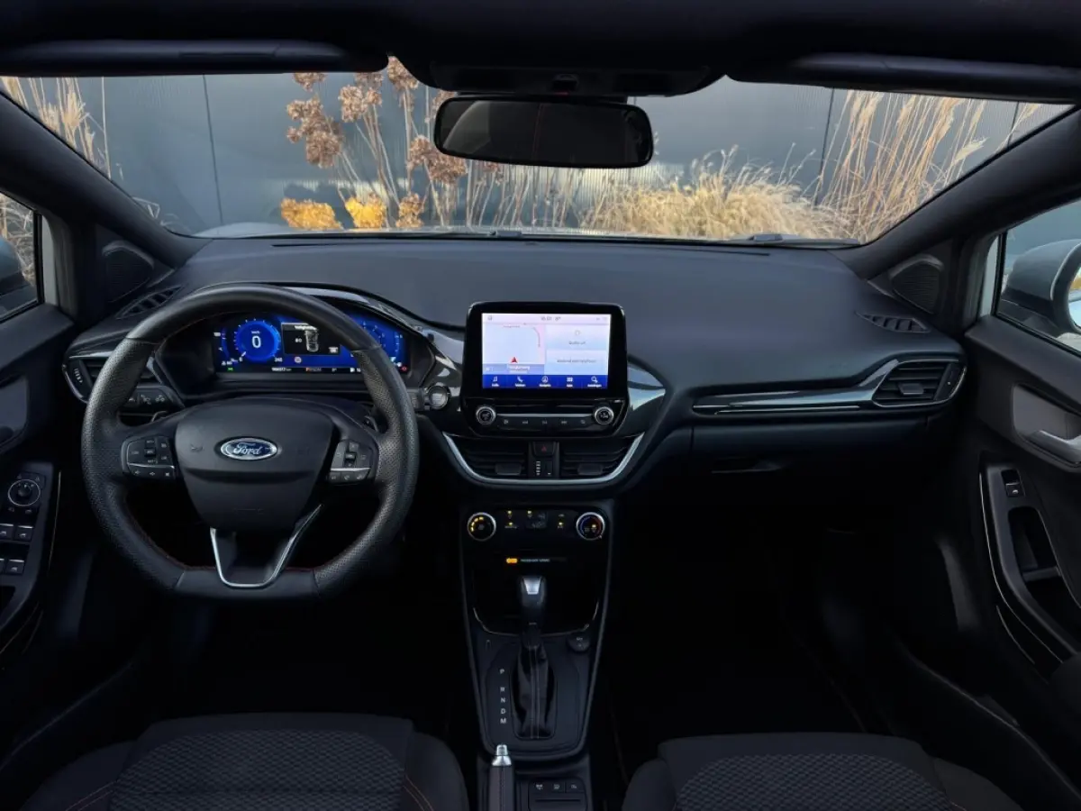 1.0 EB ST-Line M23 FULL PANO NAVI PDC ELEK PAKKET SPORTVELGEN