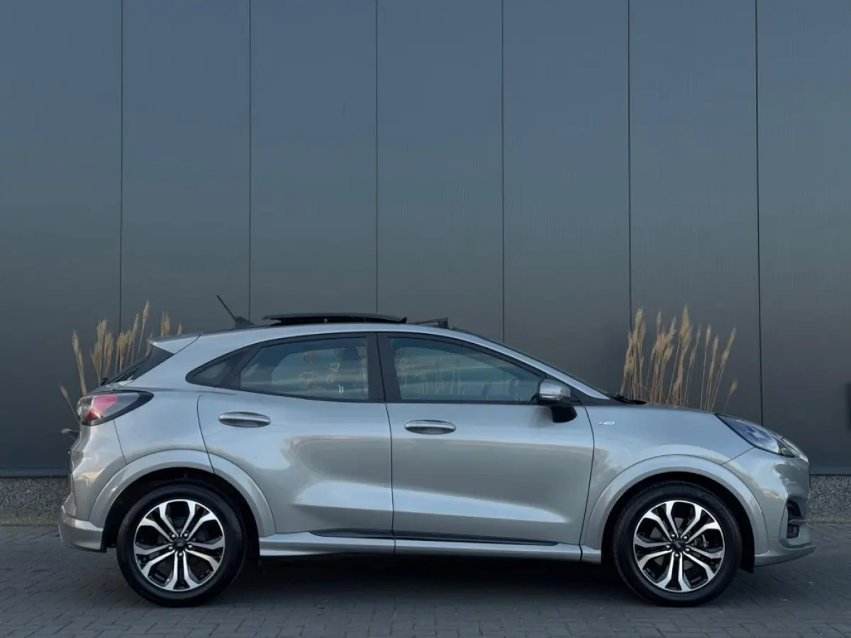1.0 EB ST-Line M23 FULL PANO NAVI PDC ELEK PAKKET SPORTVELGEN