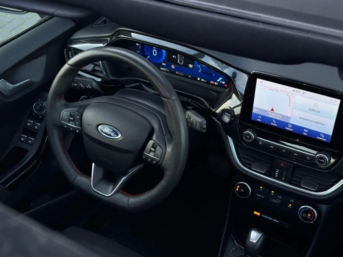 1.0 EB ST-Line M23 FULL PANO NAVI PDC ELEK PAKKET SPORTVELGEN