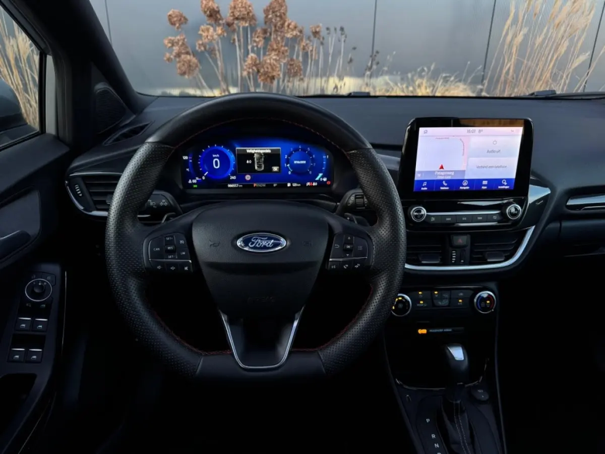 1.0 EB ST-Line M23 FULL PANO NAVI PDC ELEK PAKKET SPORTVELGEN