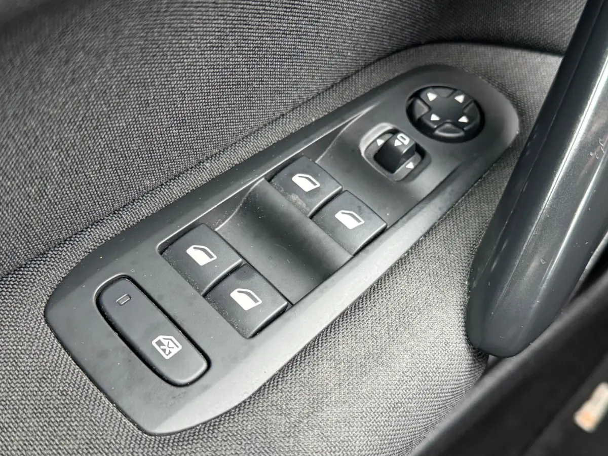 1.2 PureTech Allure Distributie vv,1e Eigenaar,Climate,Cruise,Navi,PDC,LMV,Apk tot 29-06-2026!