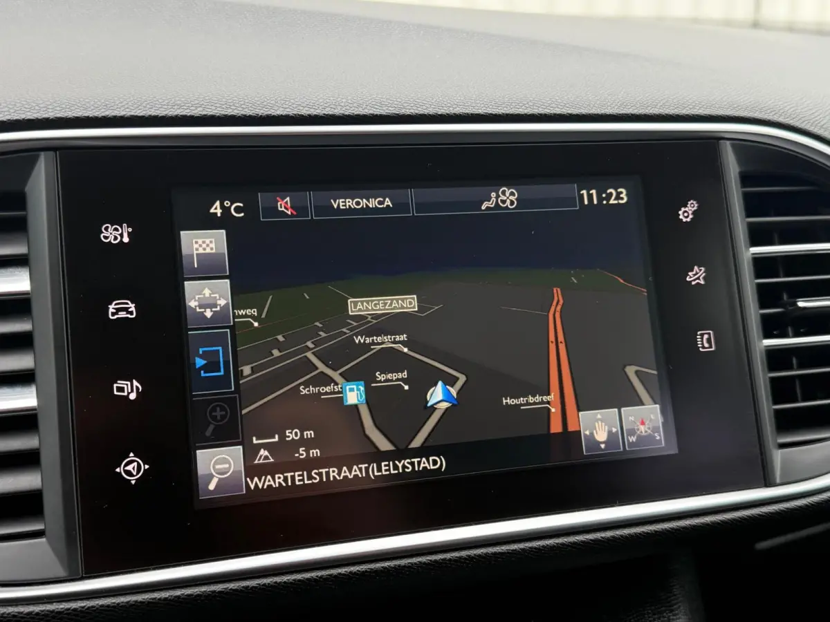 1.2 PureTech Allure Distributie vv,1e Eigenaar,Climate,Cruise,Navi,PDC,LMV,Apk tot 29-06-2026!