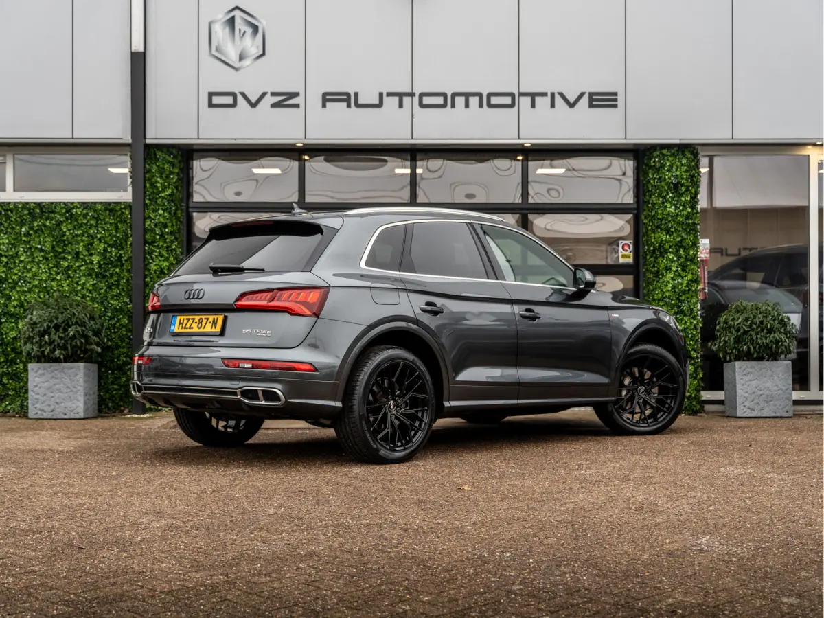 55 TFSIe 367PK Quattro Competition | Memory | Matrix | 20" LMV |