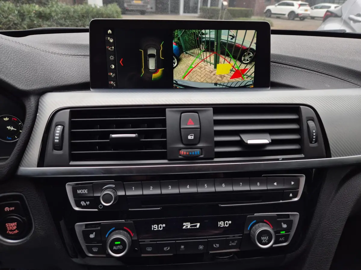 F31 M Sport Apple CarPlay 6WB virtual dash Breedset NAP NL 318i M Sport Edition