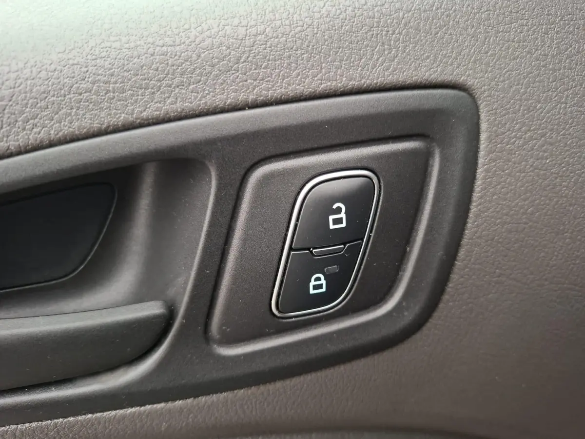 1.5 EcoBlue L1 Trend AIRCO / CARPLAY / NAVI / CAMERA / EURO 6