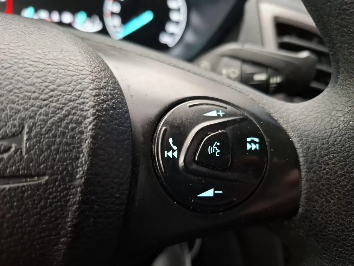 1.5 EcoBlue L1 Trend AIRCO / CARPLAY / NAVI / CAMERA / EURO 6