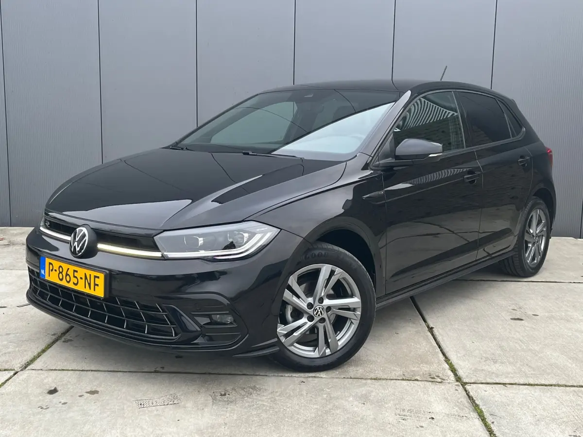 1.0 TSI 95PK R-Line Business | Adaptive Cruise | Draadloze Apple CarPlay | IQ Light | Stoelverwarming |