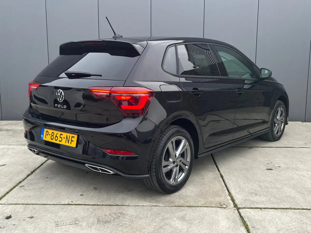 1.0 TSI 95PK R-Line Business | Adaptive Cruise | Draadloze Apple CarPlay | IQ Light | Stoelverwarming |