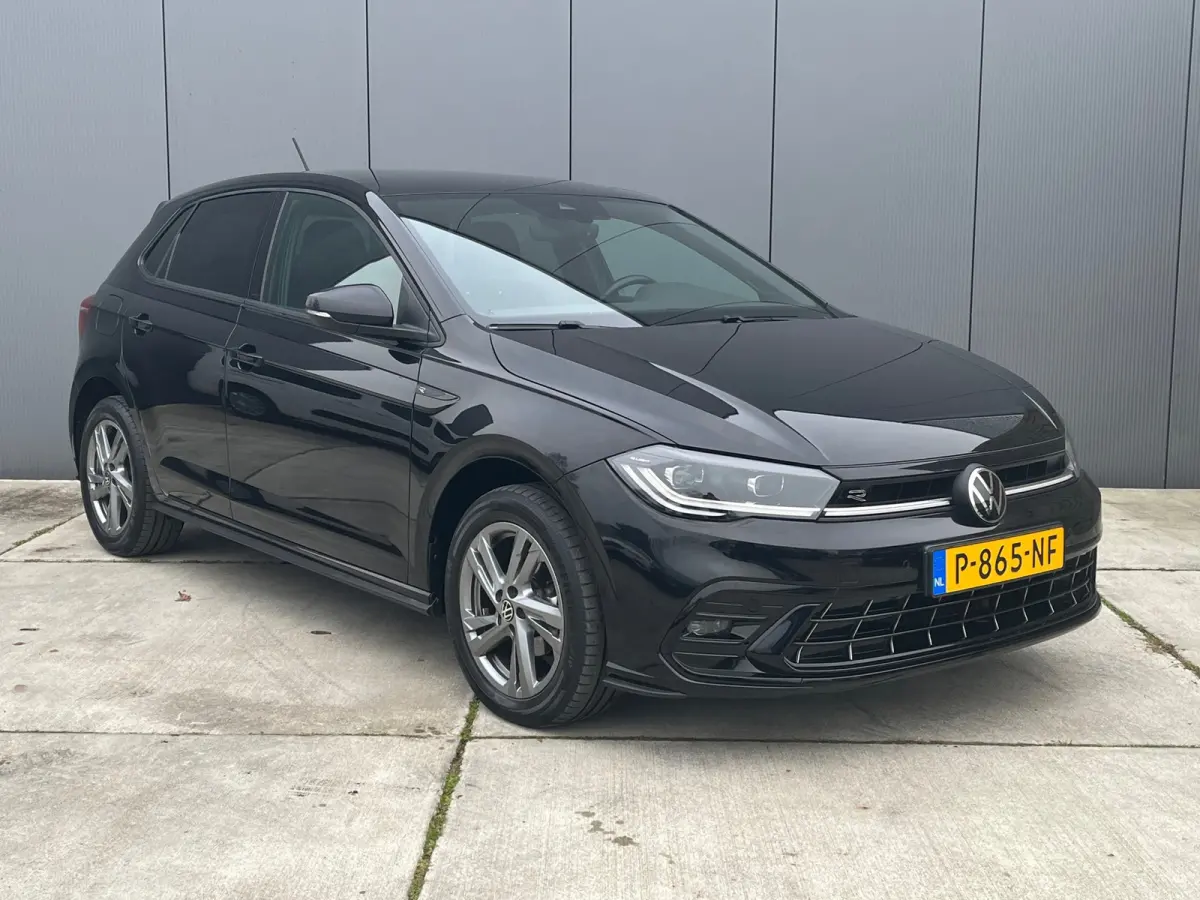 1.0 TSI 95PK R-Line Business | Adaptive Cruise | Draadloze Apple CarPlay | IQ Light | Stoelverwarming |