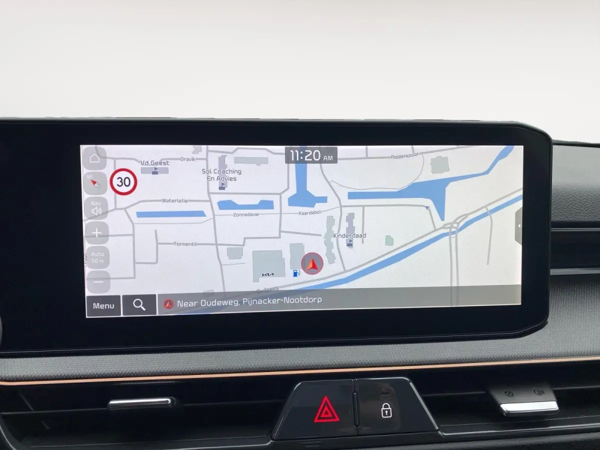 1.0 T-GDi MHEV GT-Line | Navigatie | Schuif/kantel dak | Stoel + Stuurverwarming | Cruise control | LM-Velgen | GT-Line