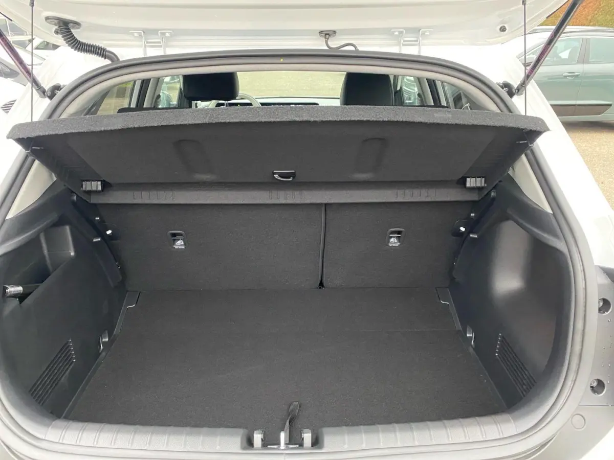 1.0 T-GDi MHEV GT-Line | Navigatie | Schuif/kantel dak | Stoel + Stuurverwarming | Cruise control | LM-Velgen | GT-Line