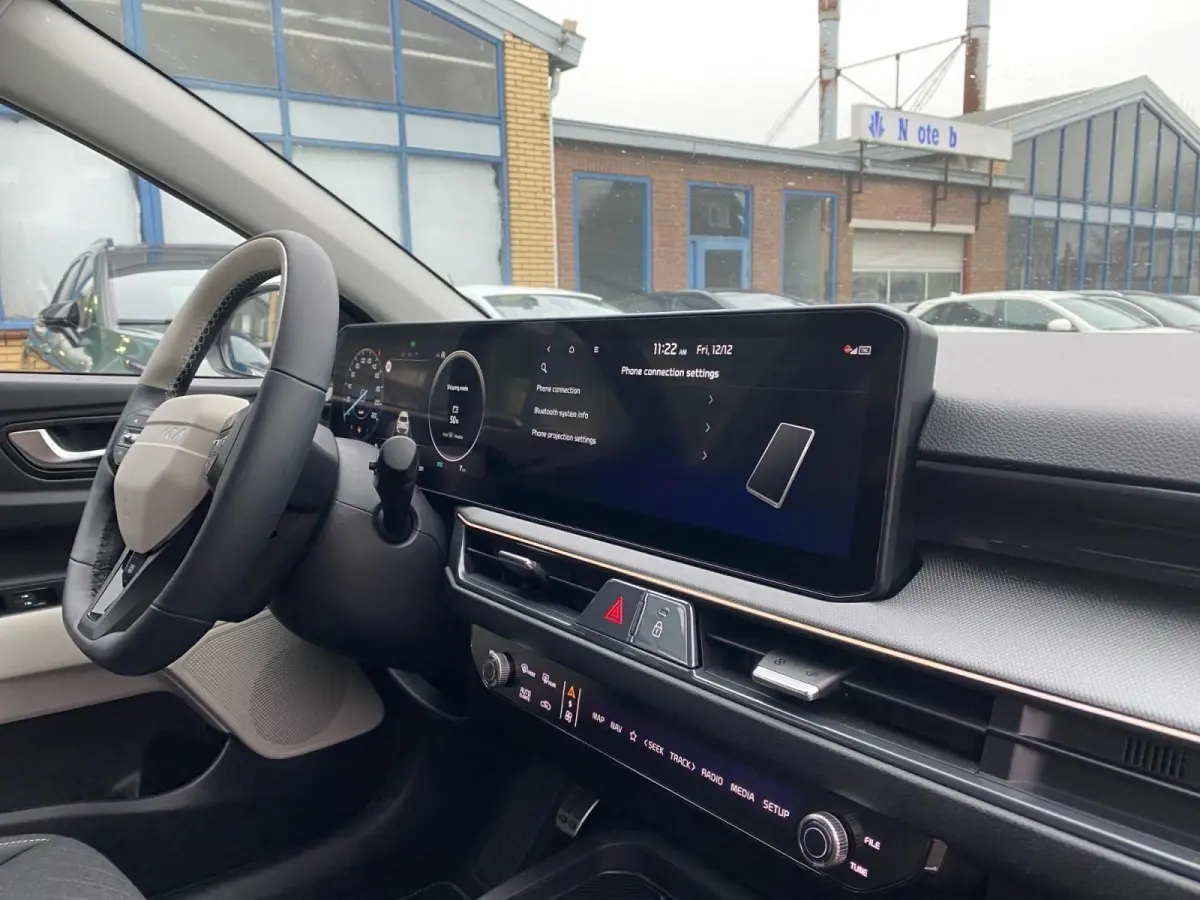 1.0 T-GDi MHEV GT-Line | Navigatie | Schuif/kantel dak | Stoel + Stuurverwarming | Cruise control | LM-Velgen | GT-Line