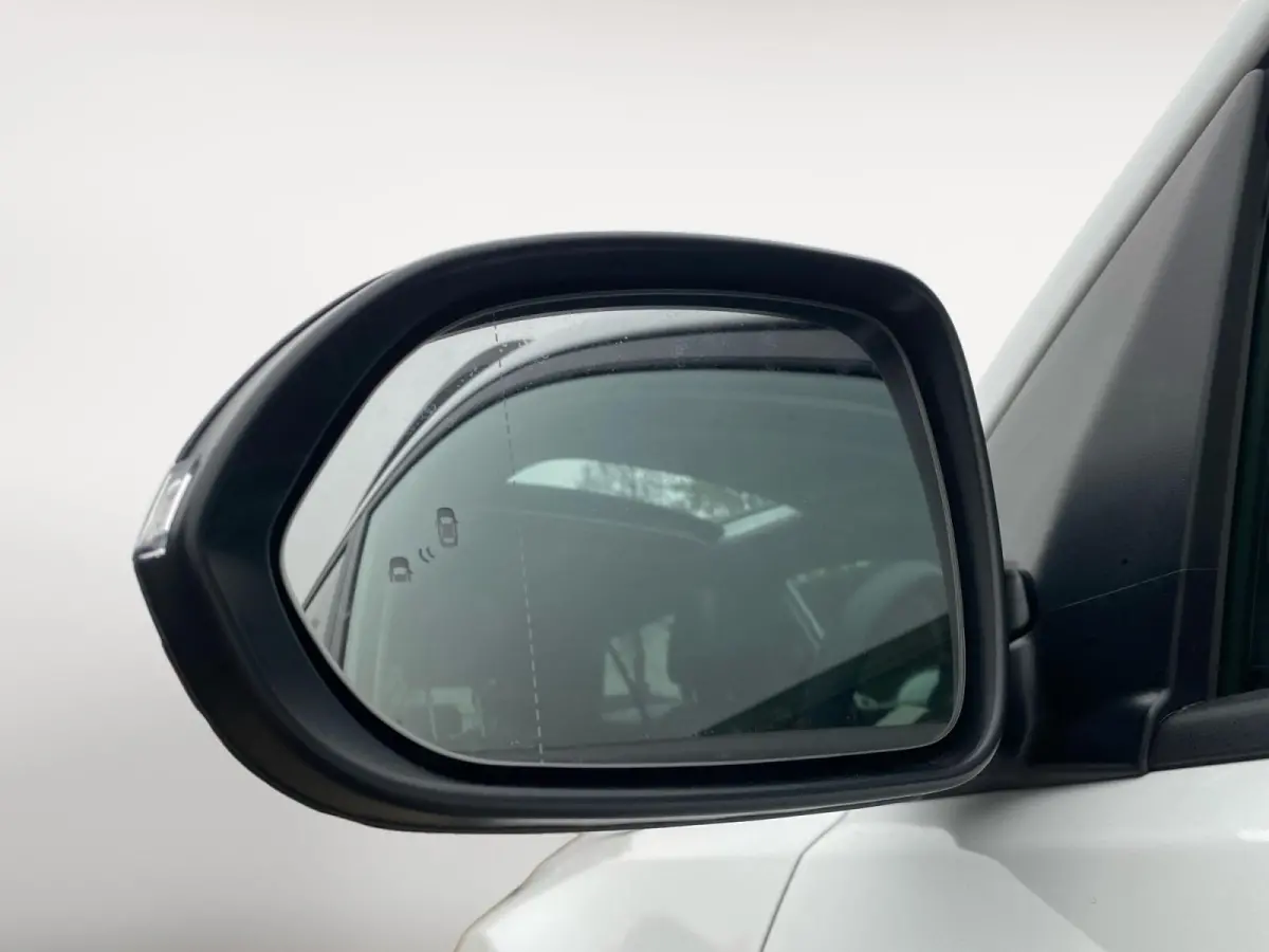 1.0 T-GDi MHEV GT-Line | Navigatie | Schuif/kantel dak | Stoel + Stuurverwarming | Cruise control | LM-Velgen | GT-Line