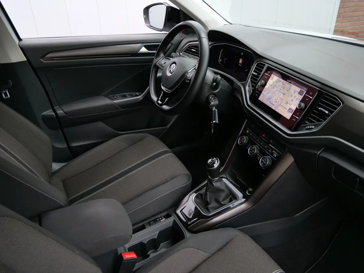 1.5 TSI Sport 150 Pk Navigatie / Camera / PDC / Apple Carplay