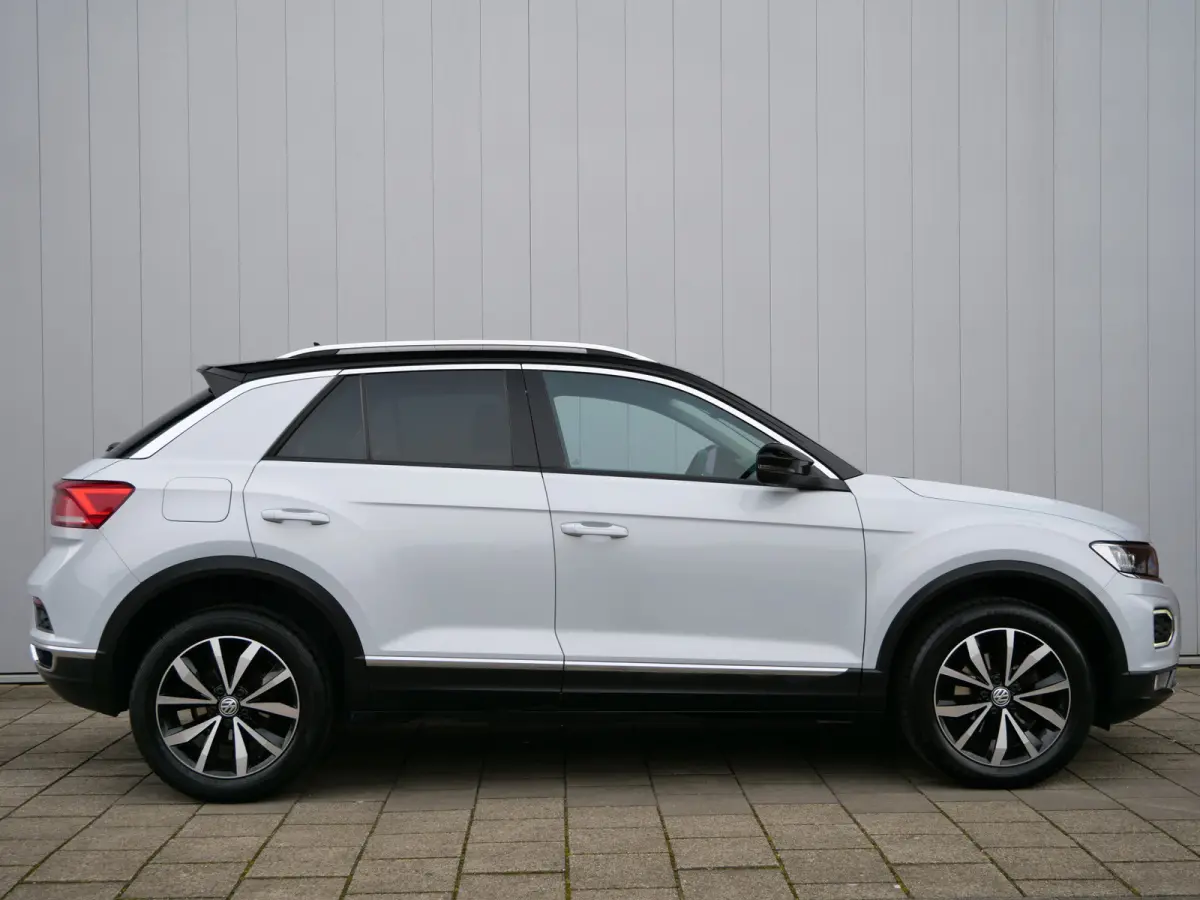 1.5 TSI Sport 150 Pk Navigatie / Camera / PDC / Apple Carplay