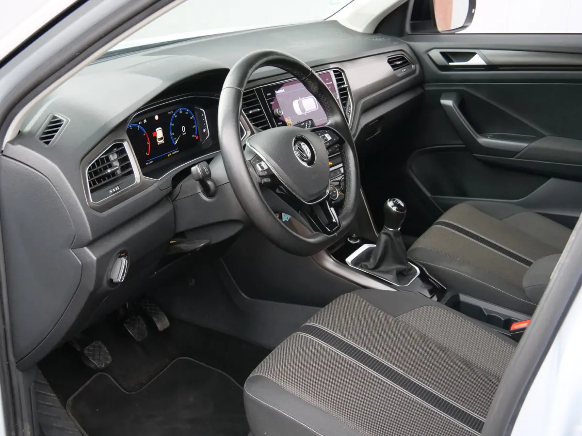 1.5 TSI Sport 150 Pk Navigatie / Camera / PDC / Apple Carplay