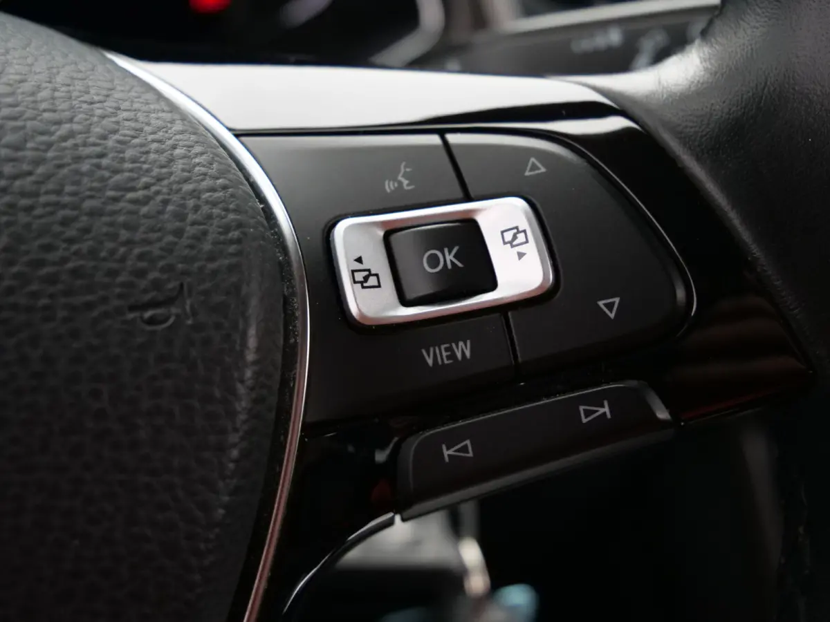 1.5 TSI Sport 150 Pk Navigatie / Camera / PDC / Apple Carplay