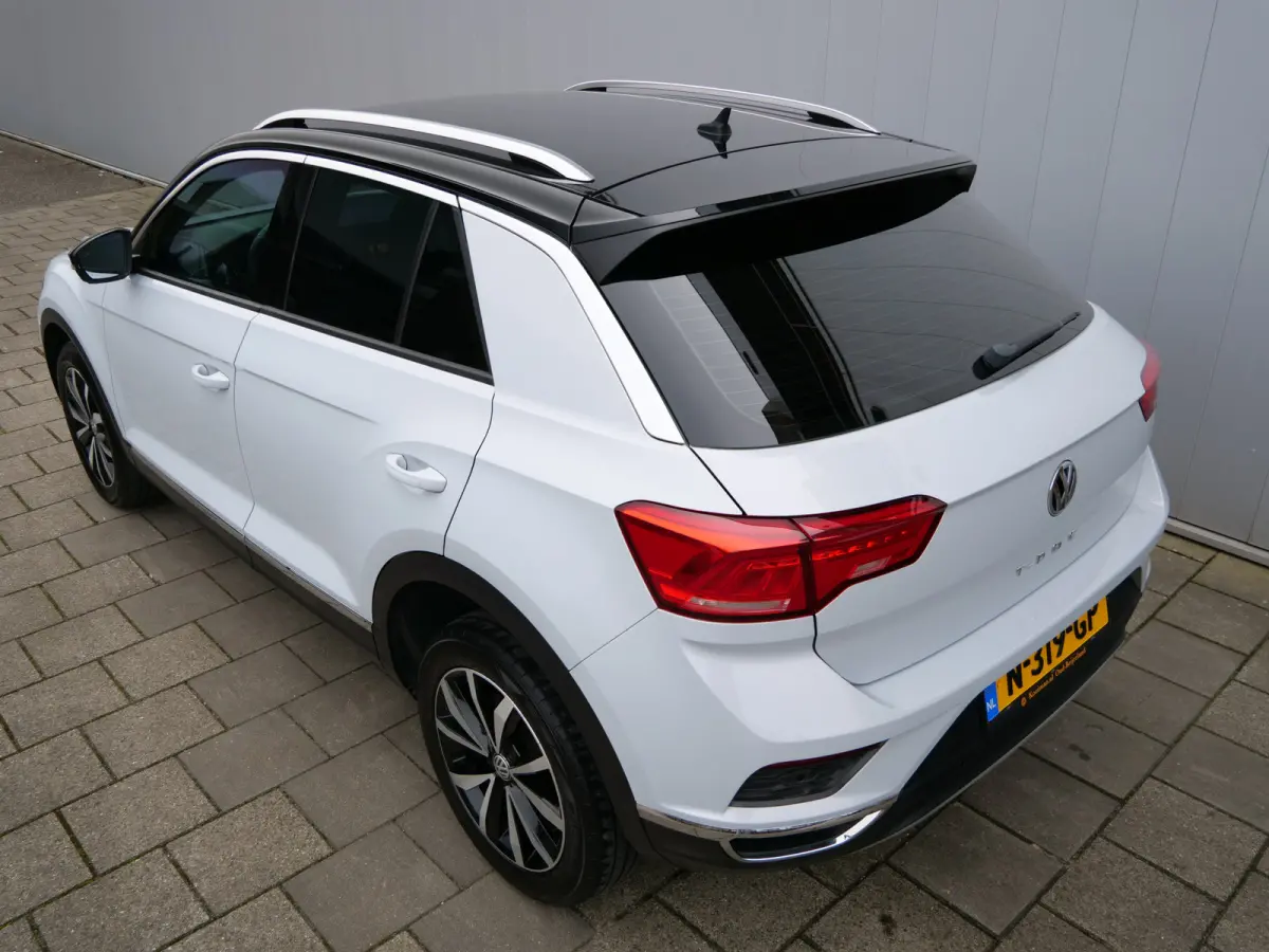 1.5 TSI Sport 150 Pk Navigatie / Camera / PDC / Apple Carplay