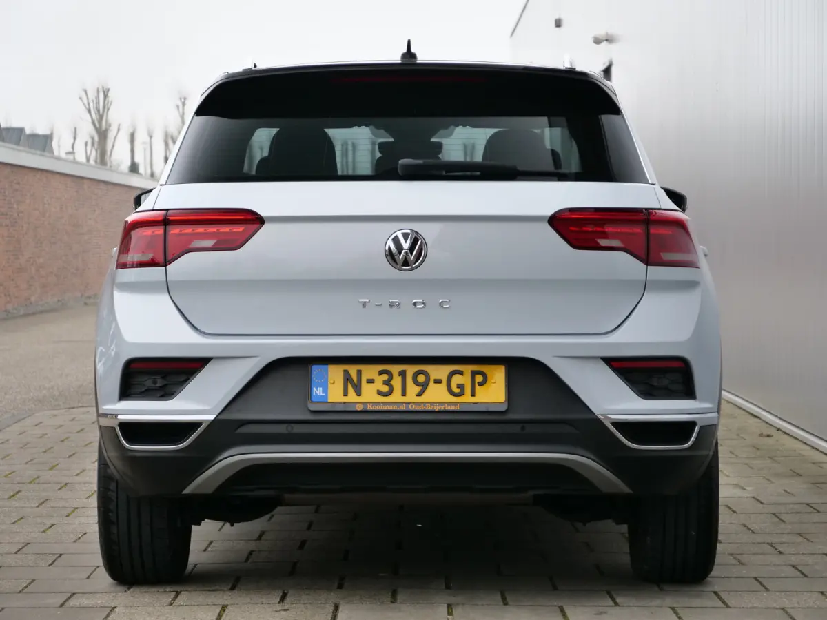 1.5 TSI Sport 150 Pk Navigatie / Camera / PDC / Apple Carplay