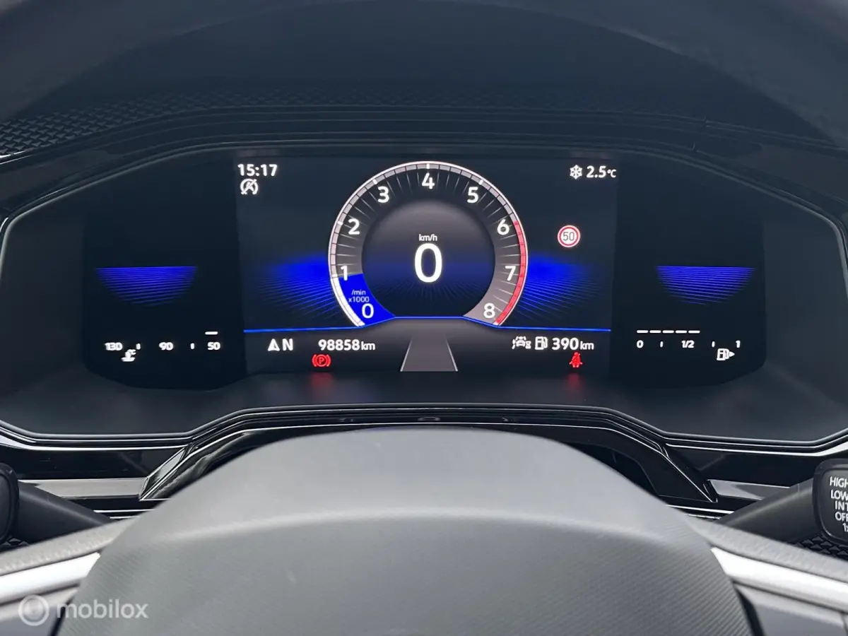 1.0 TSI 95pk Life Business NIEUW MODEL CLIMATE CONTROLE STOELVERWARMING CARPLAY NAVIGATIE ACHTERUITRIJ CAMERA MOOIE AUTO!!