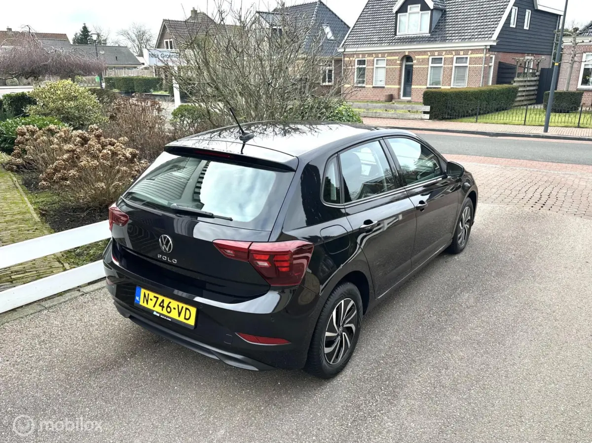 1.0 TSI 95pk Life Business NIEUW MODEL CLIMATE CONTROLE STOELVERWARMING CARPLAY NAVIGATIE ACHTERUITRIJ CAMERA MOOIE AUTO!!