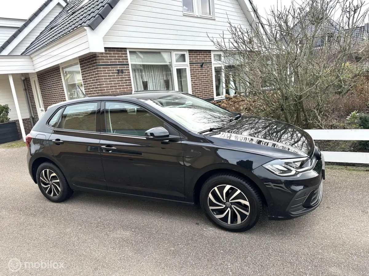 1.0 TSI 95pk Life Business NIEUW MODEL CLIMATE CONTROLE STOELVERWARMING CARPLAY NAVIGATIE ACHTERUITRIJ CAMERA MOOIE AUTO!!