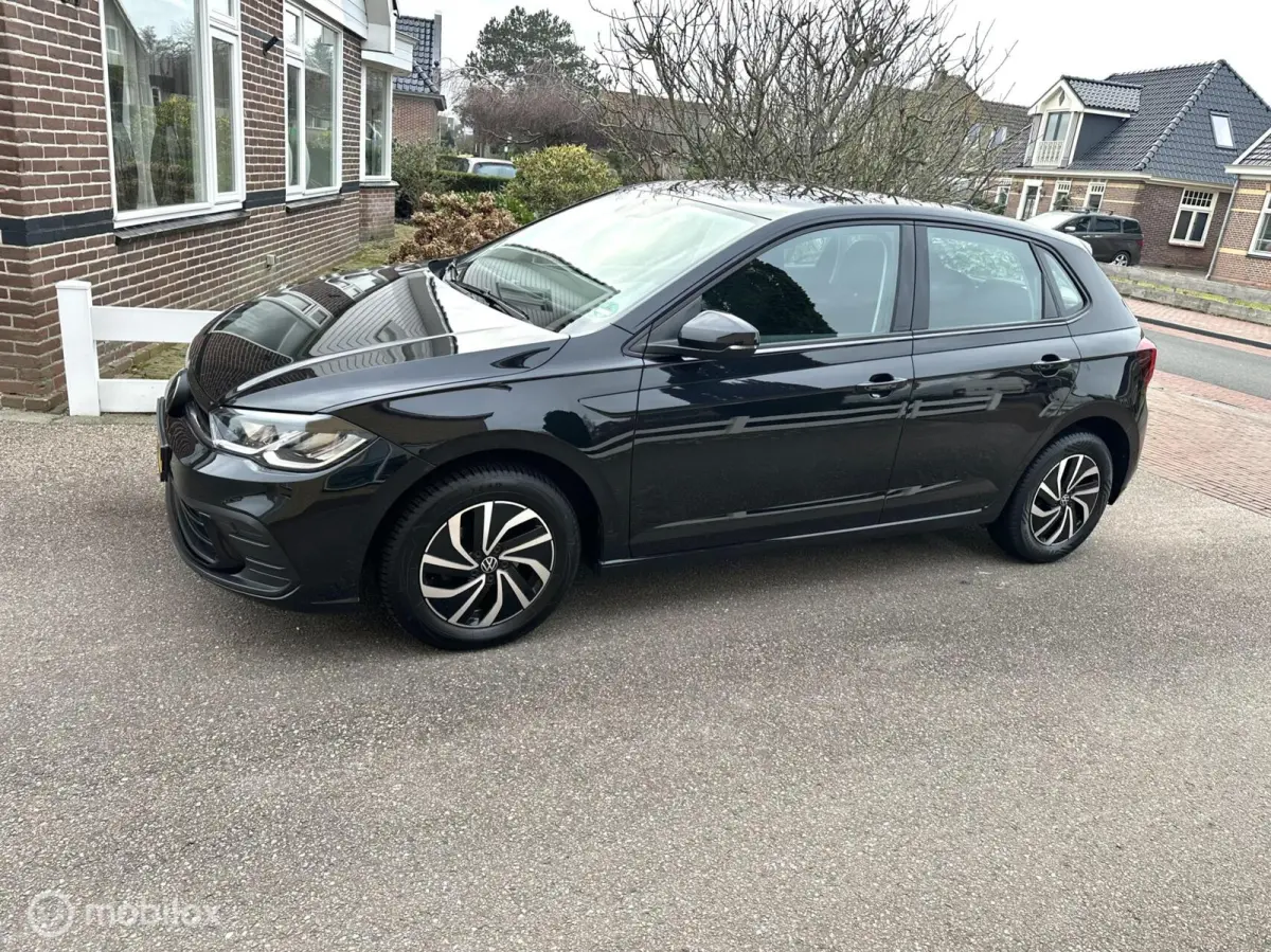 1.0 TSI 95pk Life Business NIEUW MODEL CLIMATE CONTROLE STOELVERWARMING CARPLAY NAVIGATIE ACHTERUITRIJ CAMERA MOOIE AUTO!!