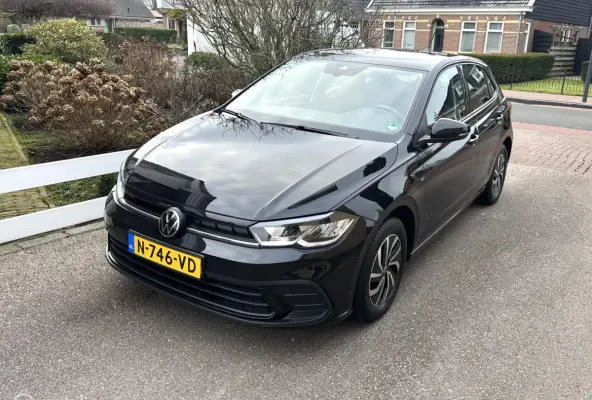 1.0 TSI 95pk Life Business NIEUW MODEL CLIMATE CONTROLE STOELVERWARMING CARPLAY NAVIGATIE ACHTERUITRIJ CAMERA MOOIE AUTO!!