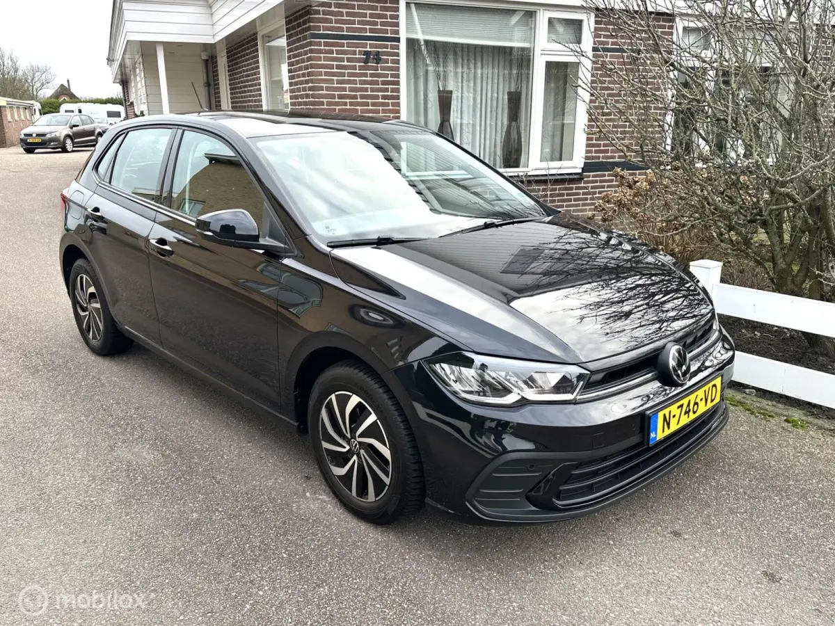 1.0 TSI 95pk Life Business NIEUW MODEL CLIMATE CONTROLE STOELVERWARMING CARPLAY NAVIGATIE ACHTERUITRIJ CAMERA MOOIE AUTO!!