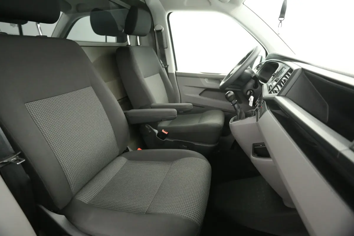 2.0 TDI L1H1 140PK | Marge | Airco | Carplay | Sidebars | Elektrpakket
